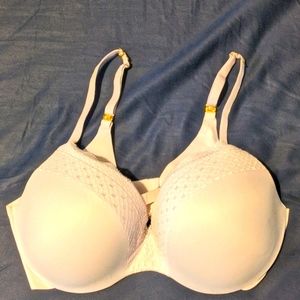 Incredible by Victoria's Secret Perfect Shape Bra